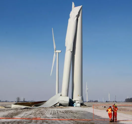 Collapsed wind turbine in South Kent January 19 2018